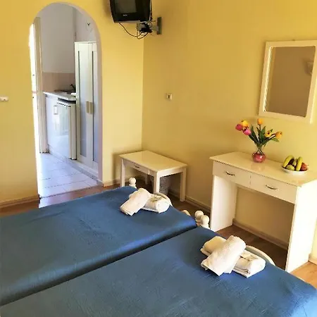 Firefly Christos 13 * Moraitika